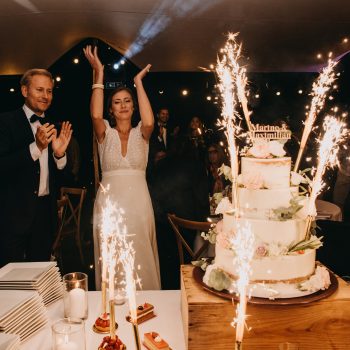 mariage dessert nacked cake Clara Jung La Bégude St Pierre Wedding Traiteur Caterer